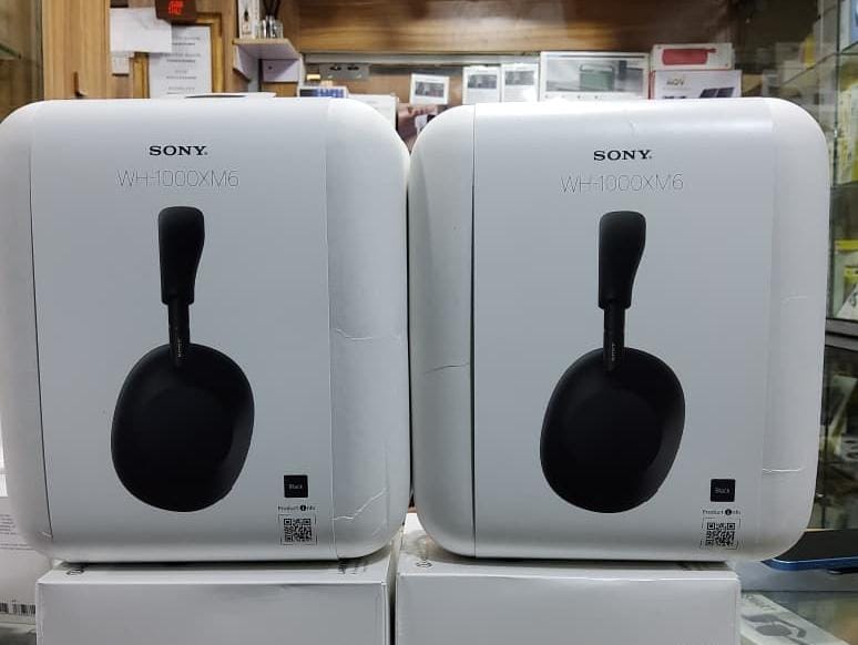 Sony WH-1000XM6 Wireless Noise-Canceling Headphones - Image 2